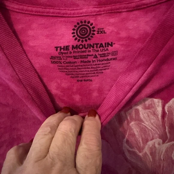 The Mountain Pink Graphic Tee - Picture 2 of 3